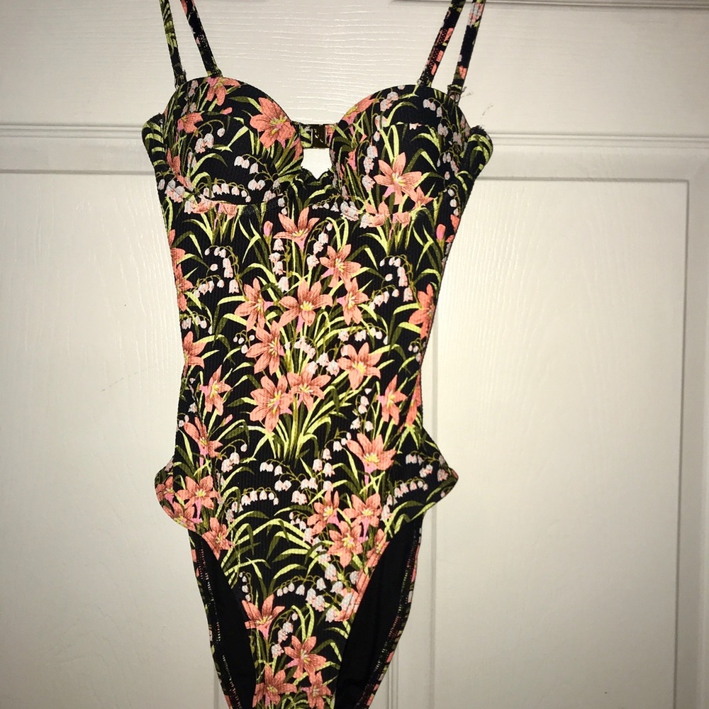 Topshop one piece bathing suit. NWT